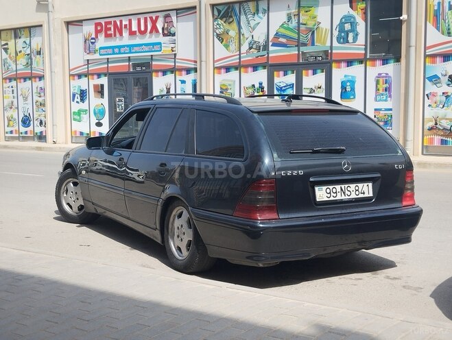Mercedes C 220 2000, 550,000 km - 2.2 l - Bakı