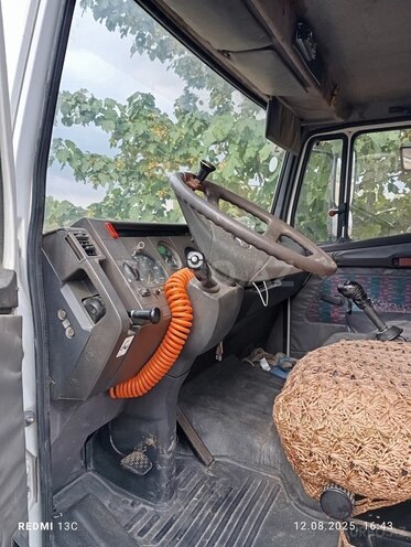 Mercedes Atego 814 1996, 564,402 km - 4.2 l - Şamaxı