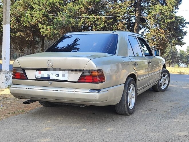 Mercedes E 250 1994, 250,000 km - 2.5 l - Lənkəran