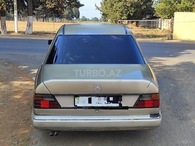 Mercedes E 250 1994, 250,000 km - 2.5 l - Lənkəran
