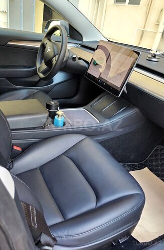 Tesla Model 3 2023, 30,000 km - 0.0 l - Bakı