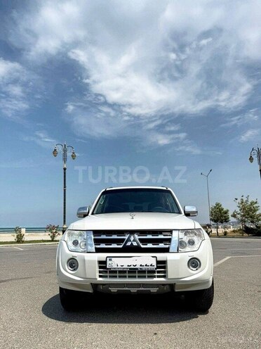 Mitsubishi Pajero 2011, 335,718 km - 3.5 л - Bakı