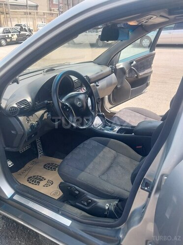 Mercedes C 240 2000, 300,000 km - 2.6 l - Bakı