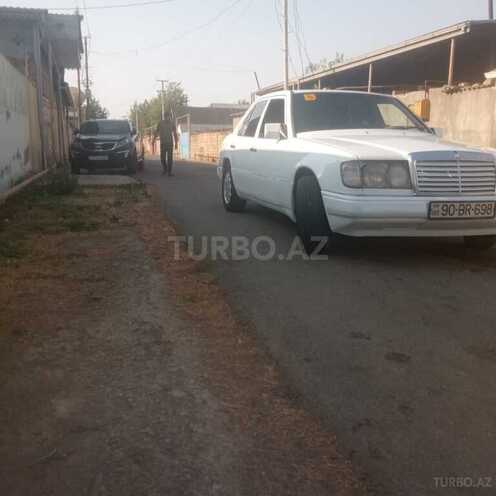 Mercedes  1990, 245,540 km - 2.0 l - Biləsuvar