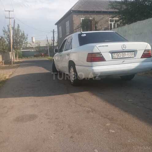 Mercedes  1990, 245,540 km - 2.0 l - Biləsuvar