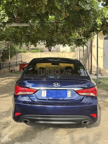 Hyundai Sonata 2014, 125,000 km - 2.0 l - Şirvan