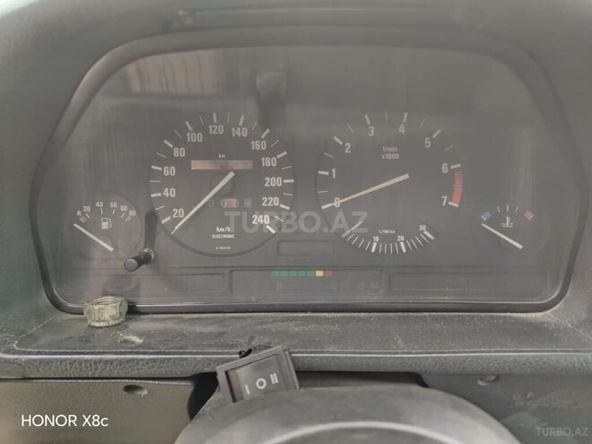 BMW 520 1989, 311,745 km - 2.0 l - Bakı