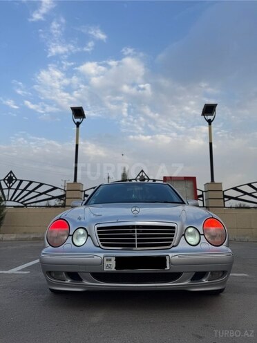 Mercedes E 240 2000, 380,000 km - 2.4 l - Beyləqan