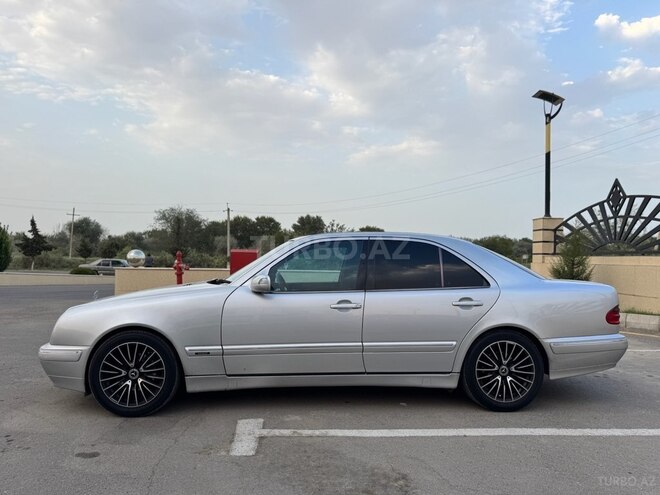 Mercedes E 240 2000, 380,000 km - 2.4 l - Beyləqan