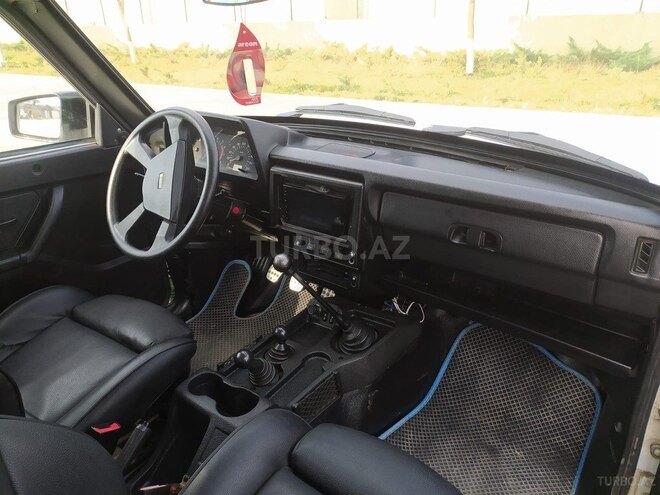 LADA (VAZ) Niva 2013, 227,000 km - 1.7 l - Quba