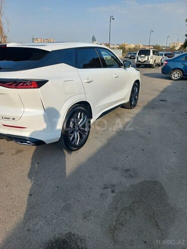 Changan  2025, 11,000 km - 1.5 l - Bakı