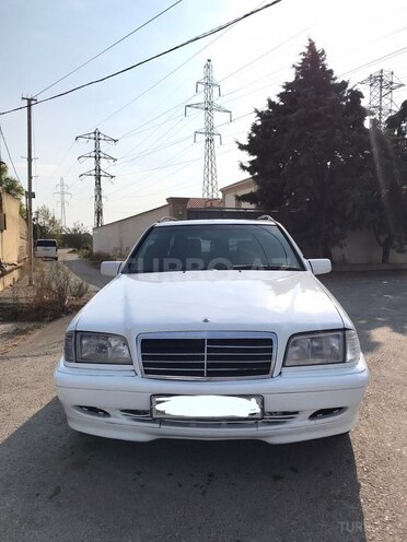 Mercedes C 220 2000, 400,000 km - 2.1 l - Bakı