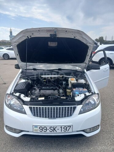 Daewoo Gentra 2013, 453,000 km - 1.5 l - Salyan