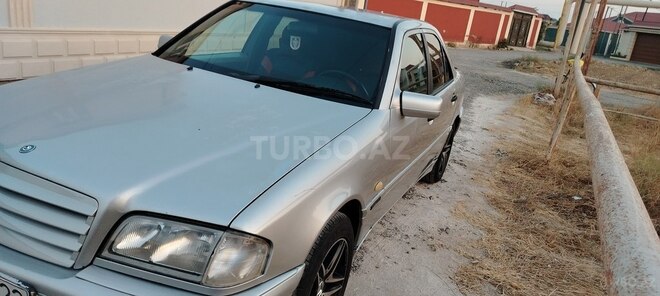 Mercedes C 180 2000, 42,500 km - 1.8 l - Bakı