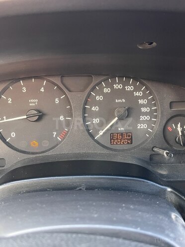 Opel Zafira 2002, 320,000 km - 1.8 l - Xaçmaz