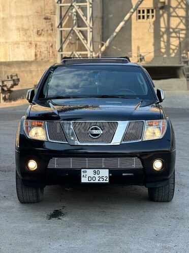 Nissan Pathfinder 2006, 136,207 km - 4.0 l - Bakı