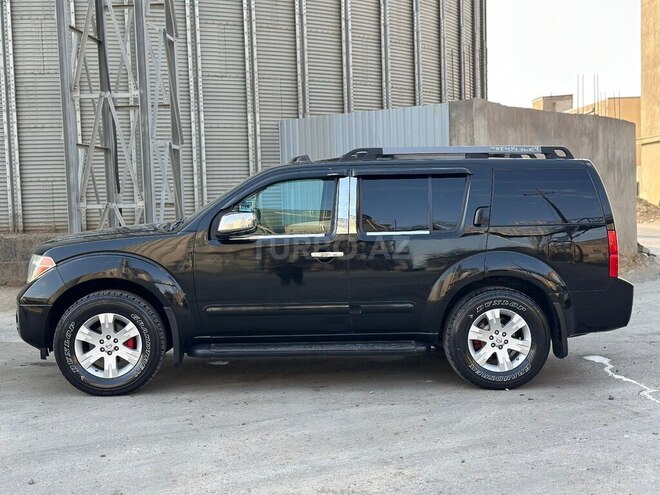 Nissan Pathfinder 2006, 136,207 km - 4.0 l - Bakı