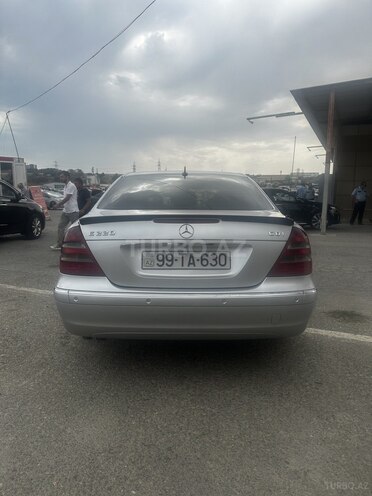 Mercedes E 220 2006, 325,687 km - 2.2 l - Bakı