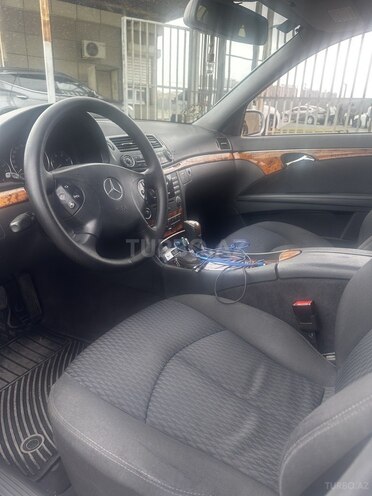 Mercedes E 220 2006, 325,687 km - 2.2 l - Bakı