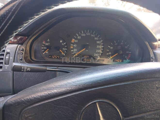 Mercedes E 230 1997, 341,020 km - 2.3 l - Bakı