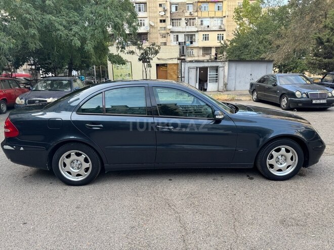 Mercedes E 240 2004, 380,000 km - 2.6 l - Bakı