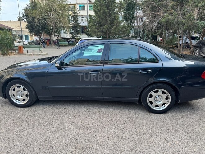 Mercedes E 240 2004, 380,000 km - 2.6 l - Bakı