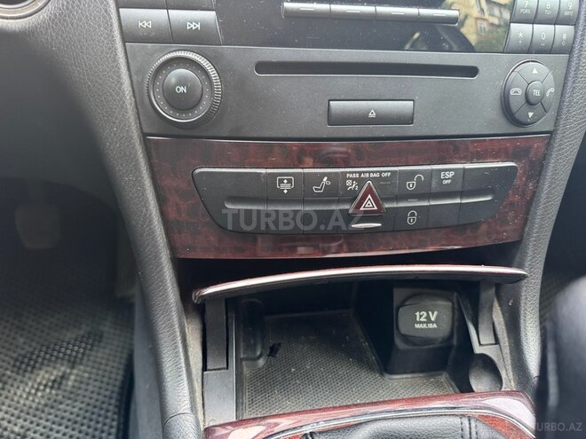 Mercedes E 240 2004, 380,000 km - 2.6 l - Bakı