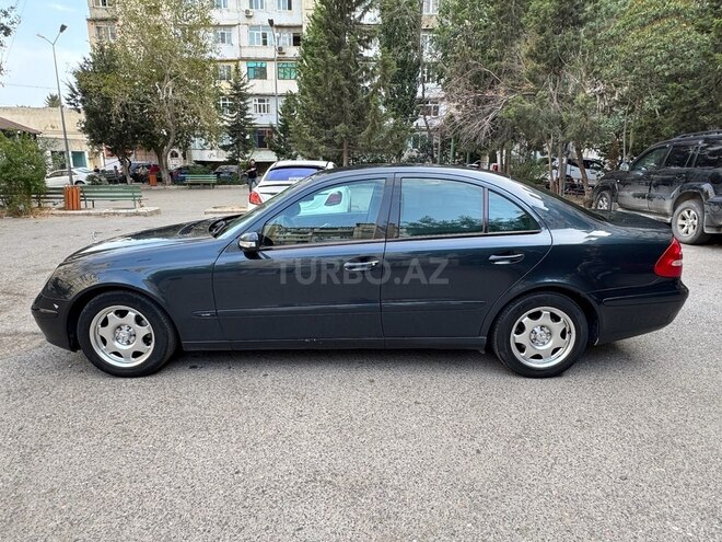 Mercedes E 240 2004, 380,000 km - 2.6 l - Bakı