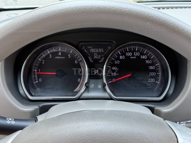 Nissan Sunny 2014, 190,000 km - 1.5 l - Bakı