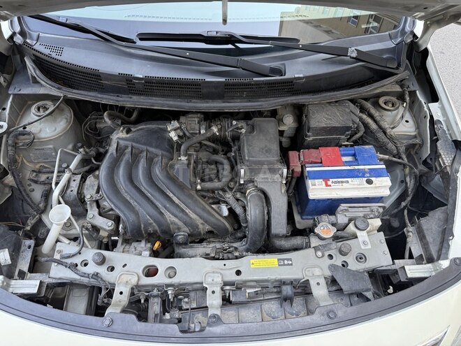 Nissan Sunny 2014, 190,000 km - 1.5 l - Bakı