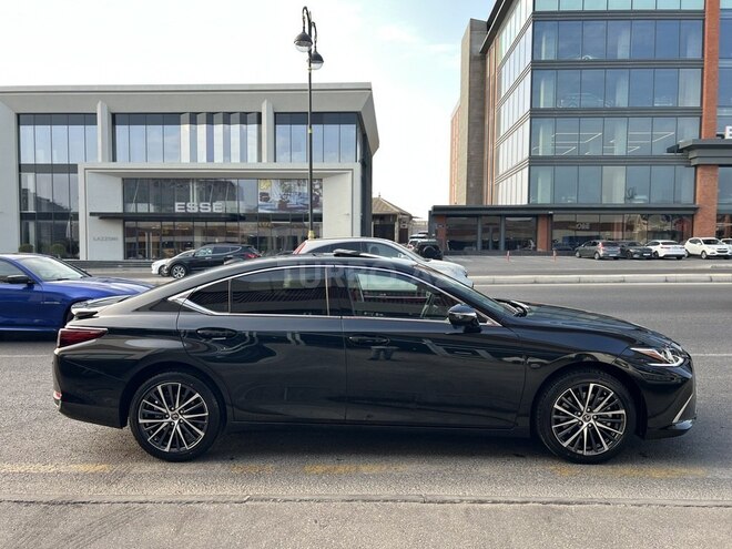 Lexus ES 300h 2025, 0 km - 2.5 l - Bakı
