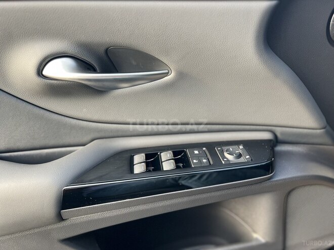 Lexus ES 300h 2025, 0 km - 2.5 l - Bakı