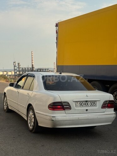 Mercedes E 220 1996, 560,000 km - 2.2 l - Bakı