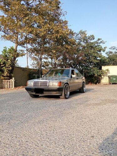 Mercedes 190 1992, 276,000 km - 2.3 l - Bakı