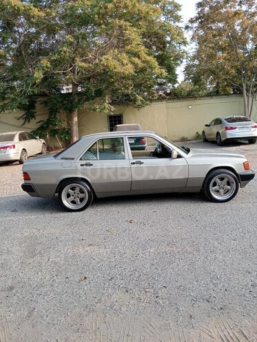 Mercedes 190 1992, 276,000 km - 2.3 l - Bakı