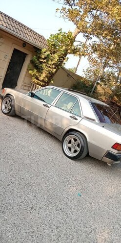 Mercedes 190 1992, 276,000 km - 2.3 l - Bakı