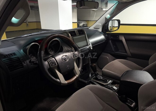 Toyota Land Cruiser Prado 2012, 186,000 km - 2.7 l - Bakı