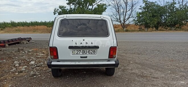 LADA (VAZ) Niva 1994, 177,858 km - 1.7 l - Quba