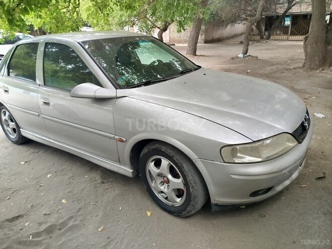 Opel Vectra 1999, 424,234 km - 1.6 l - Bakı