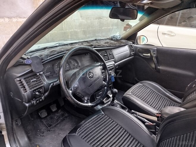 Opel Vectra 1999, 424,234 km - 1.6 l - Bakı