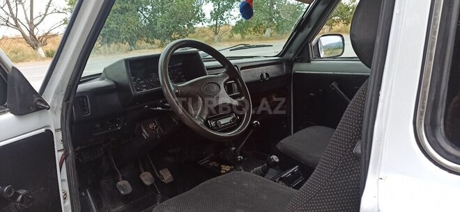 LADA (VAZ) Niva 1994, 177,858 km - 1.7 l - Quba