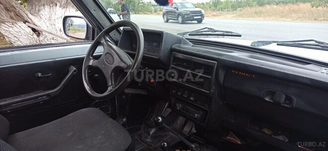 LADA (VAZ) Niva 1994, 177,858 km - 1.7 l - Quba