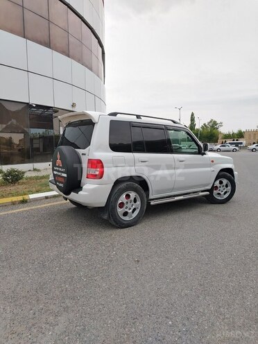 Mitsubishi Pajero io 2000, 44,432 km - 2.0 л - Yevlax