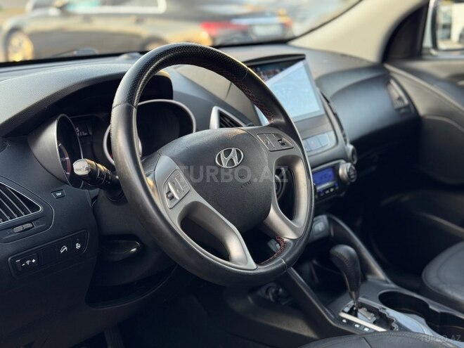 Hyundai ix35 2010, 183,000 km - 2.4 l - Bakı