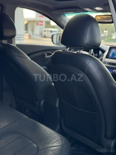 Hyundai ix35 2010, 183,000 km - 2.4 l - Bakı