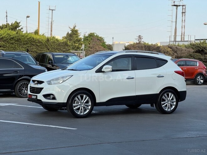 Hyundai ix35 2010, 183,000 km - 2.4 l - Bakı