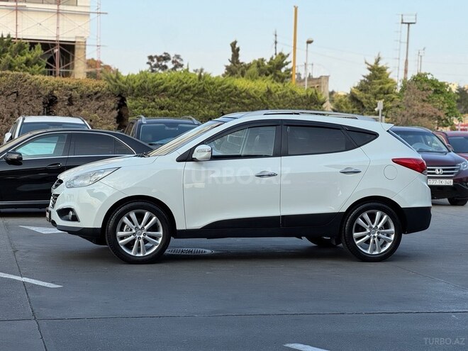 Hyundai ix35 2010, 183,000 km - 2.4 l - Bakı