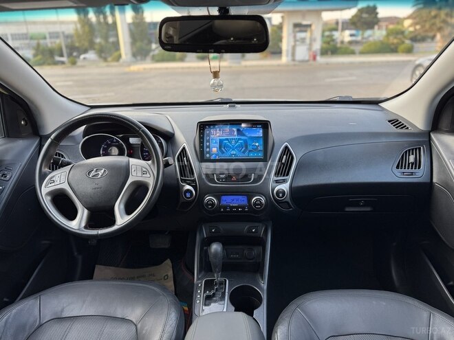 Hyundai ix35 2010, 183,000 km - 2.4 l - Bakı
