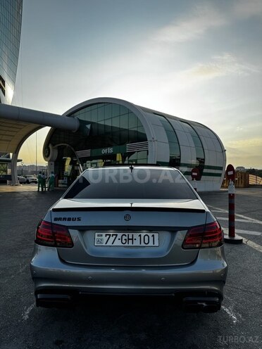 Mercedes E 350 2010, 220,000 km - 3.5 l - Bakı