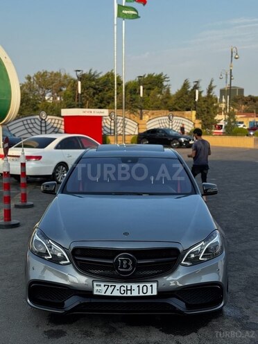 Mercedes E 350 2010, 220,000 km - 3.5 l - Bakı